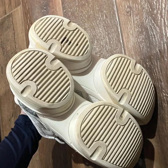 Michael Kors White and Gray Women's Sneakers - Picture 9 of 9